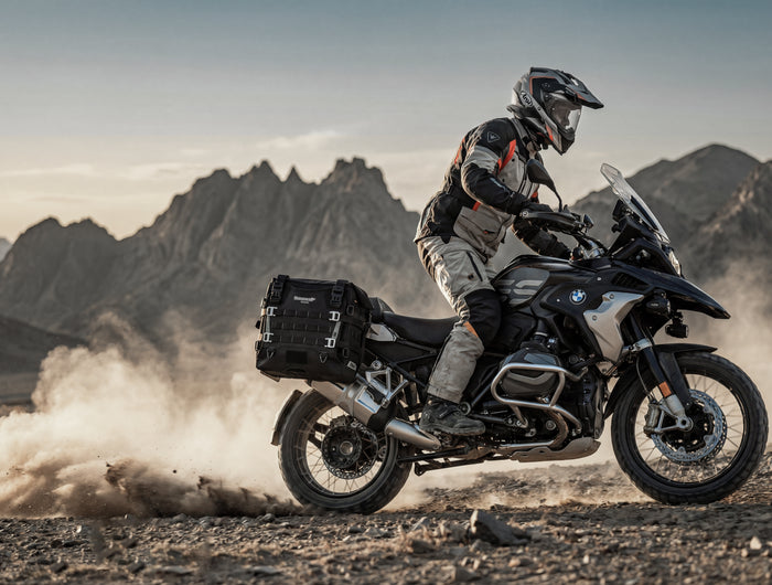 <h1>Motorcycle Luggage </h1><h1>Mechanic Series</h1>