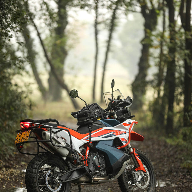 9L Motorcycle Tank Bag – Hydration Bladder, Waterproof Gear