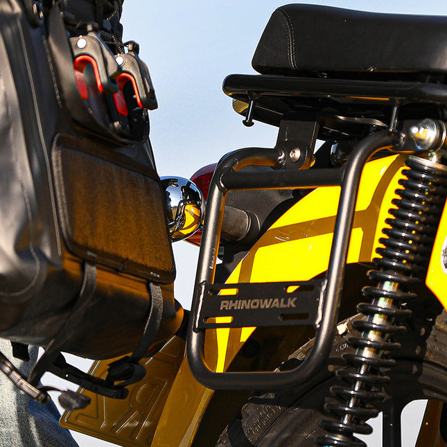 Side racks for Honda Cub C110X