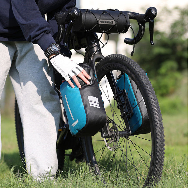2.4 Liter Waterproof Handlebar Roll Bag