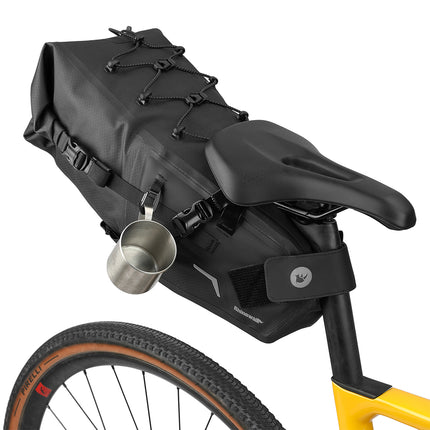 Side anchor hook on the BGY0059 bikepacking saddle bag