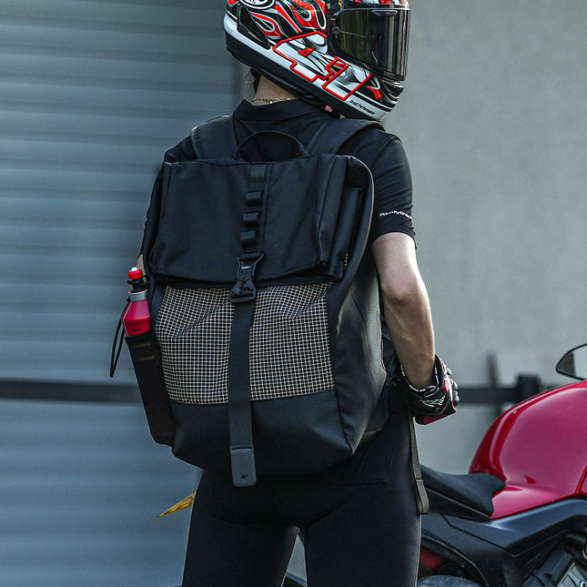 Rhinowalk MBB3001 motorcycle helmet backpack riding scene 1