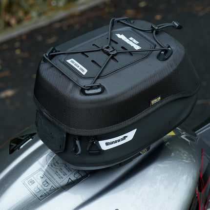 Rhinowalk Kunlun MKL2101 magnetic tank bag motorcycle lifestyle view 10