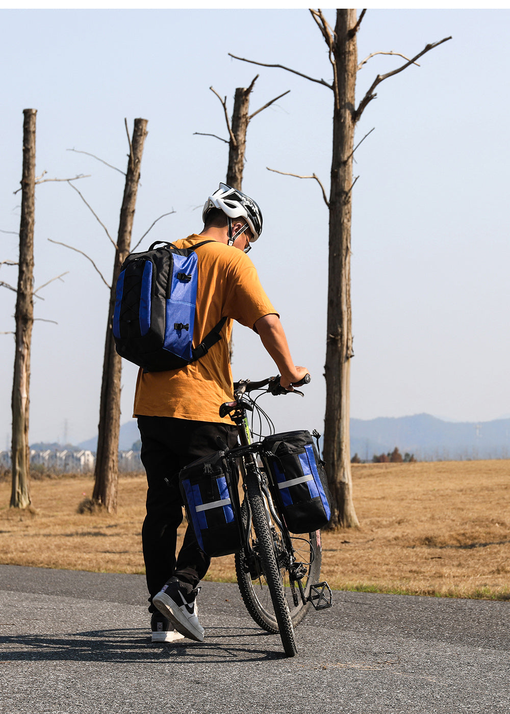 Rhinowalk 3 in 1 Bike Pannier Bag Multifunctional Bicycle Rear Rack Carrier  Bag Backpack with Raincover